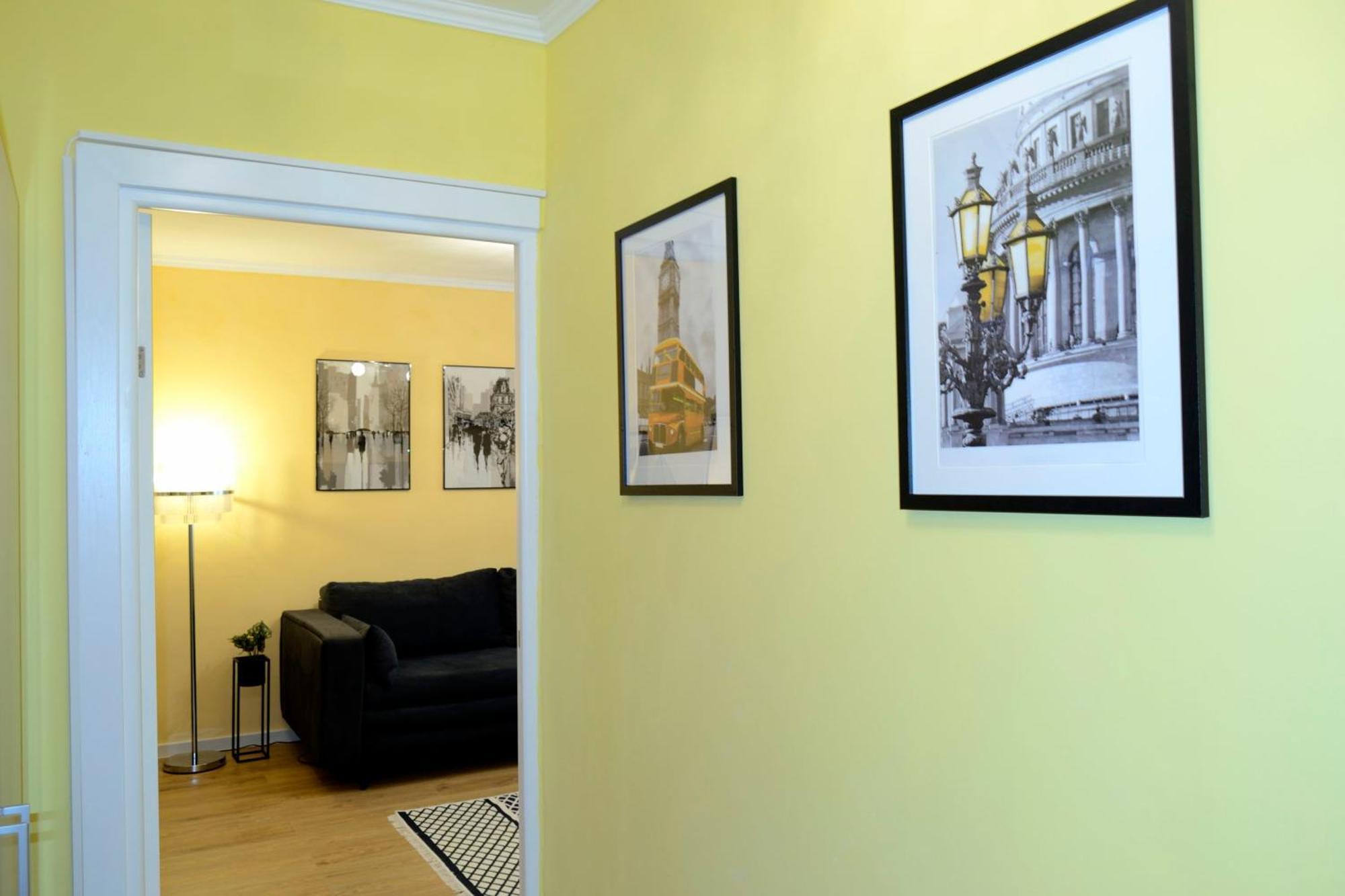 Cozy 2 Rooms Apartment Drumul Taberei Бухарест Екстер'єр фото